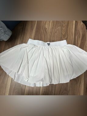 TNA White Pleated Tennis Skort